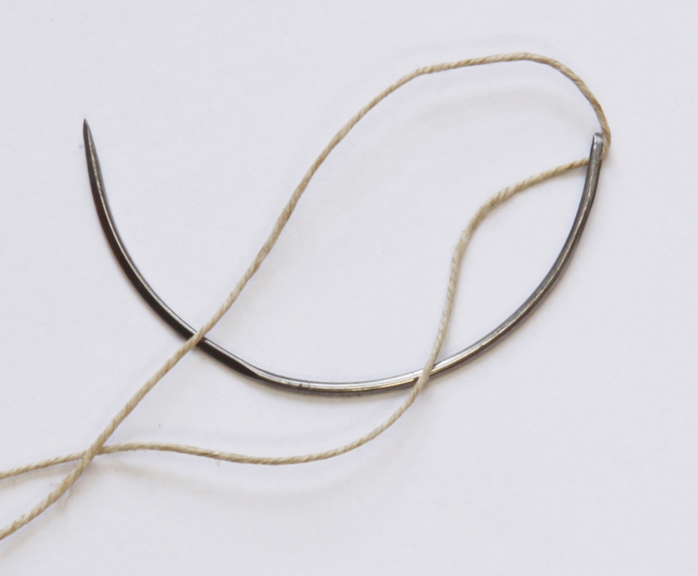 R503-2 Needle - Bay/Leather - Image 1